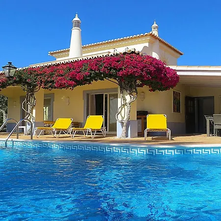 Luxurioese - Privater Pool Und Schoener Garten By Interhome * Estômbar