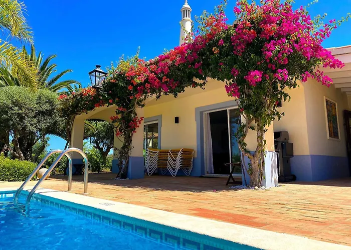 Luxurioese - Privater Pool Und Schoener Garten By Interhome * Estombar