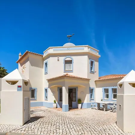 Luxurioese - Privater Pool Und Schoener Garten By Interhome Nyaraló